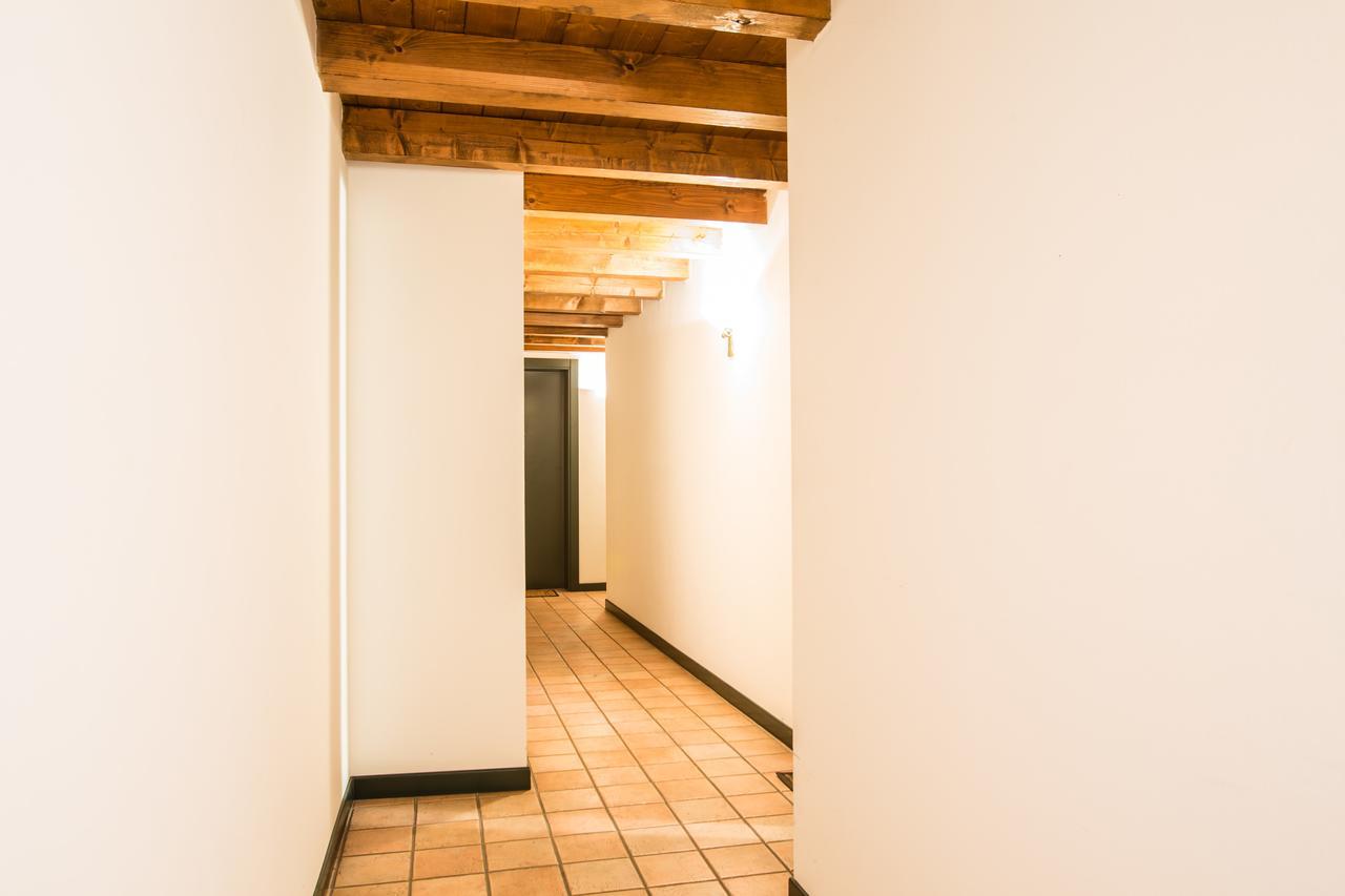 Gardappartamenti Carducci City Centre ديسينسانو ديل غاردا المظهر الخارجي الصورة